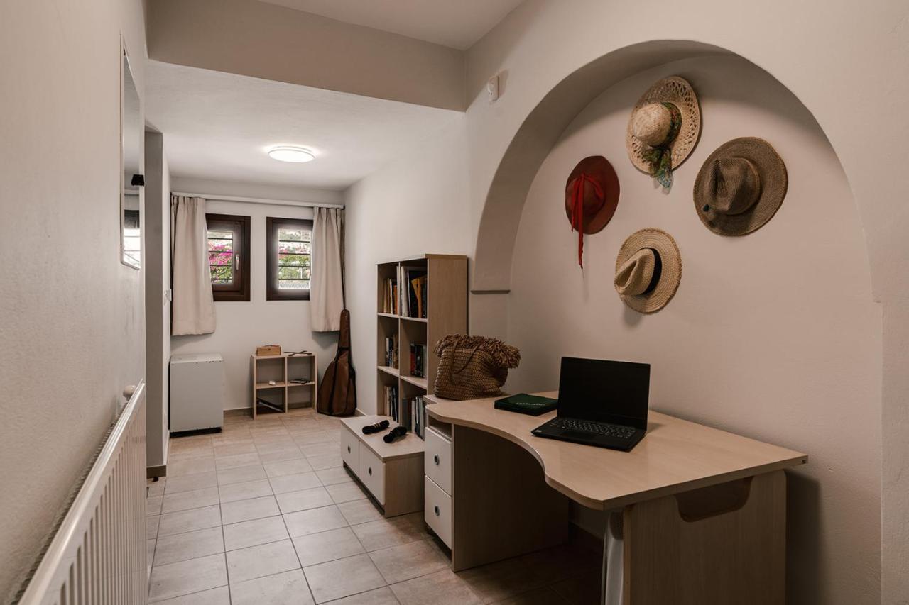 Echo Villa Fira  Extérieur photo
