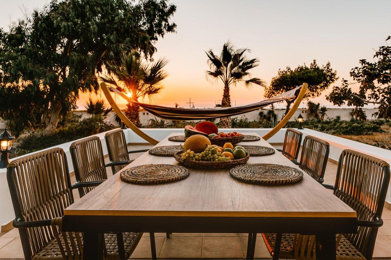 Echo Villa Fira  Extérieur photo