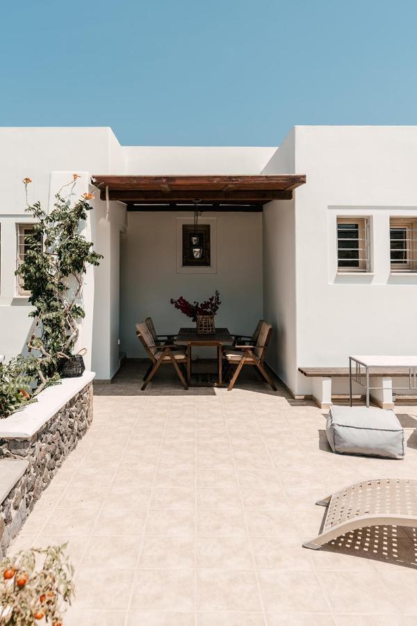 Echo Villa Fira  Extérieur photo
