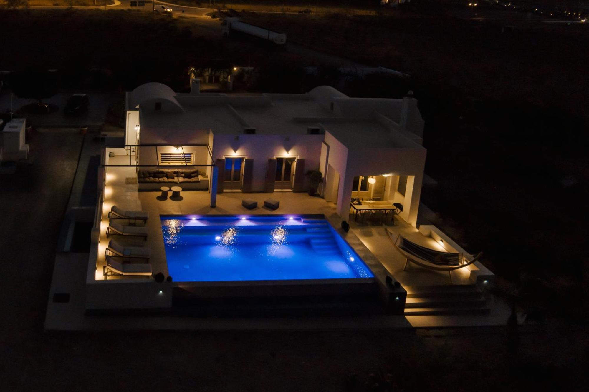 Echo Villa Fira  Extérieur photo