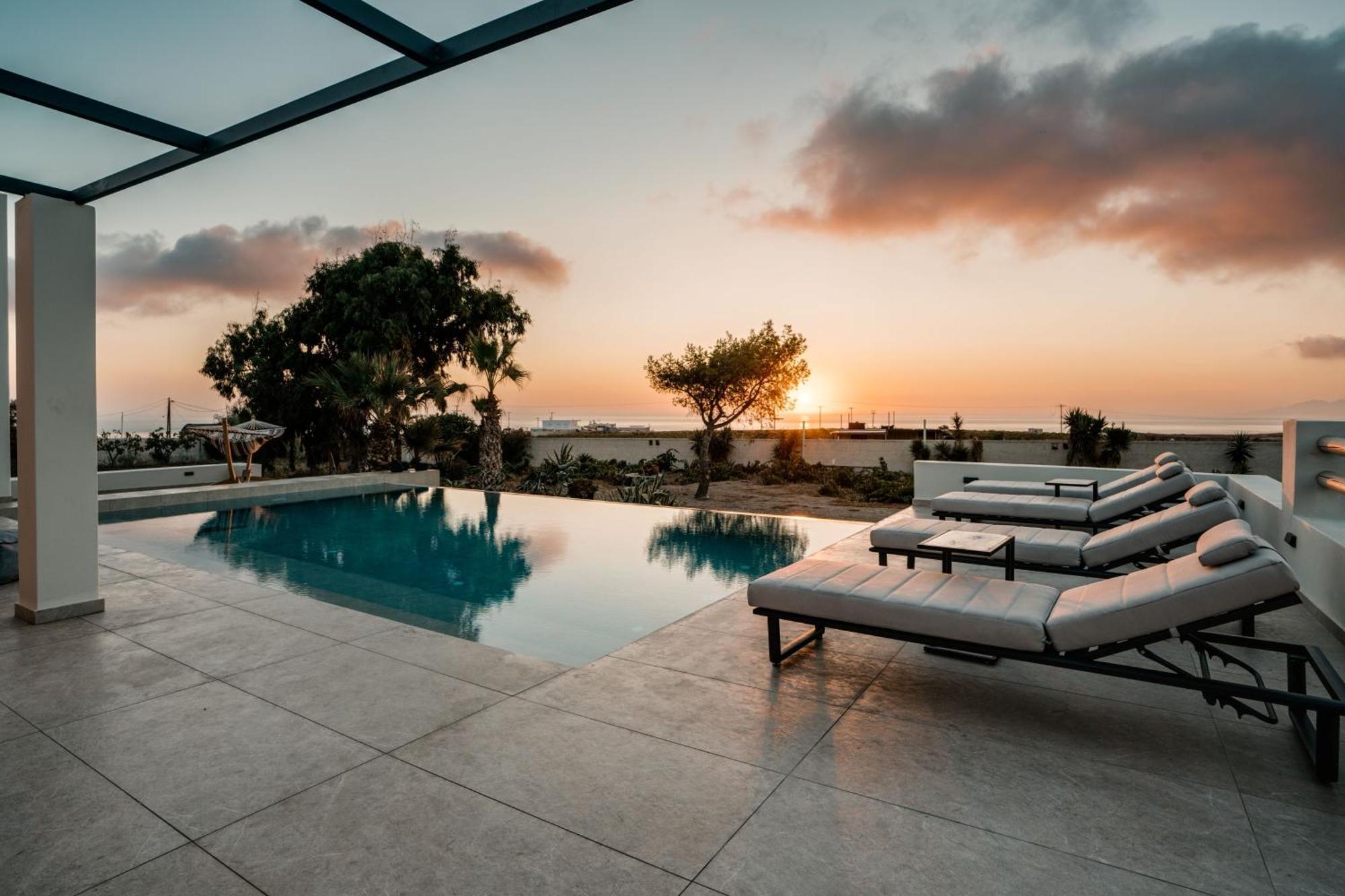 Echo Villa Fira  Extérieur photo