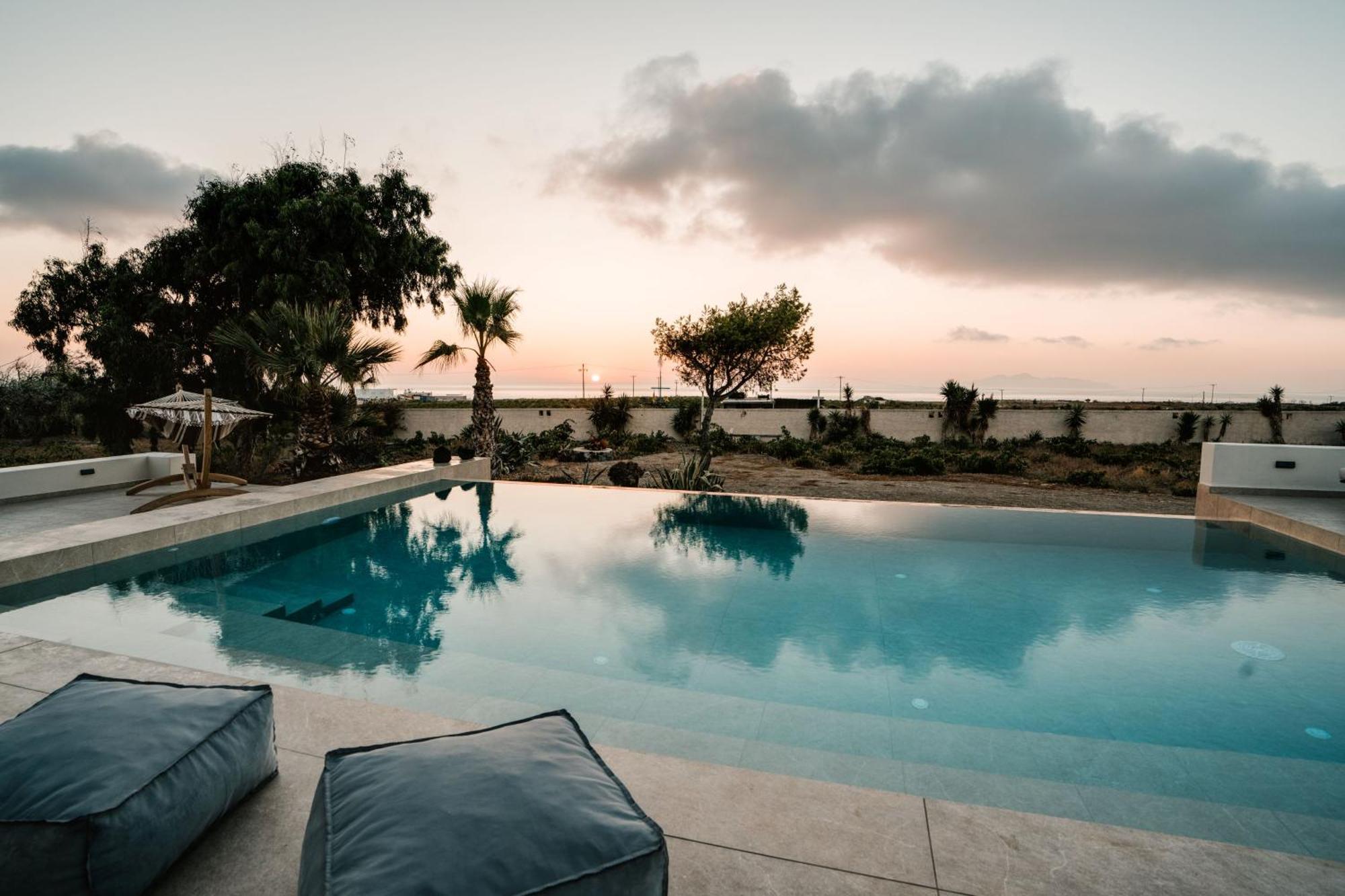 Echo Villa Fira  Extérieur photo